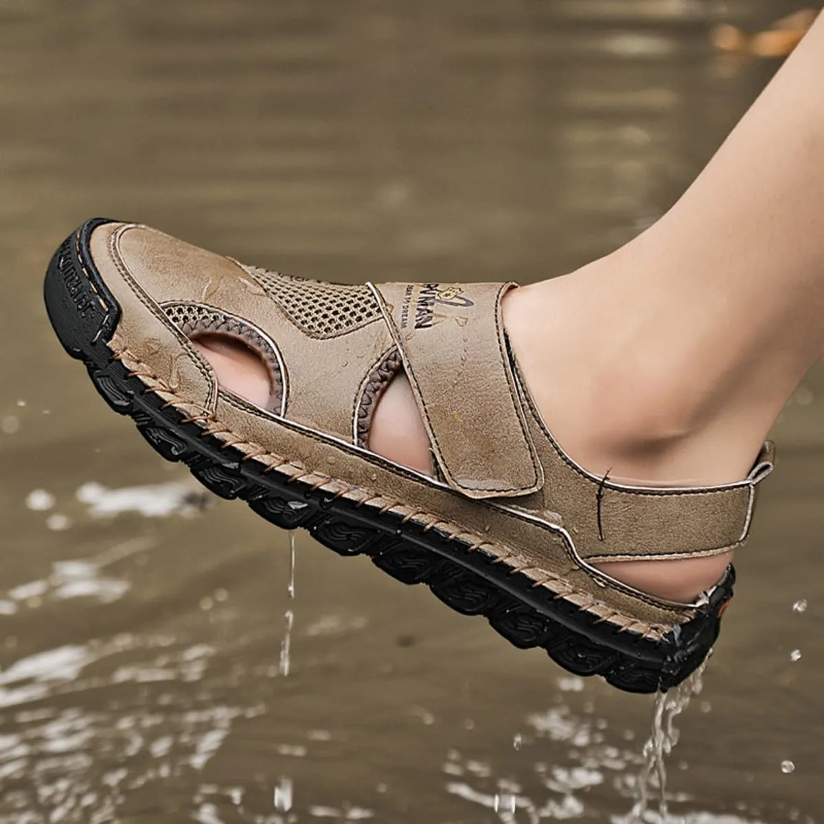 Men’s Hiking Trail Sandals: Outdoor Closed Toe Sport Shoes with Arch Support