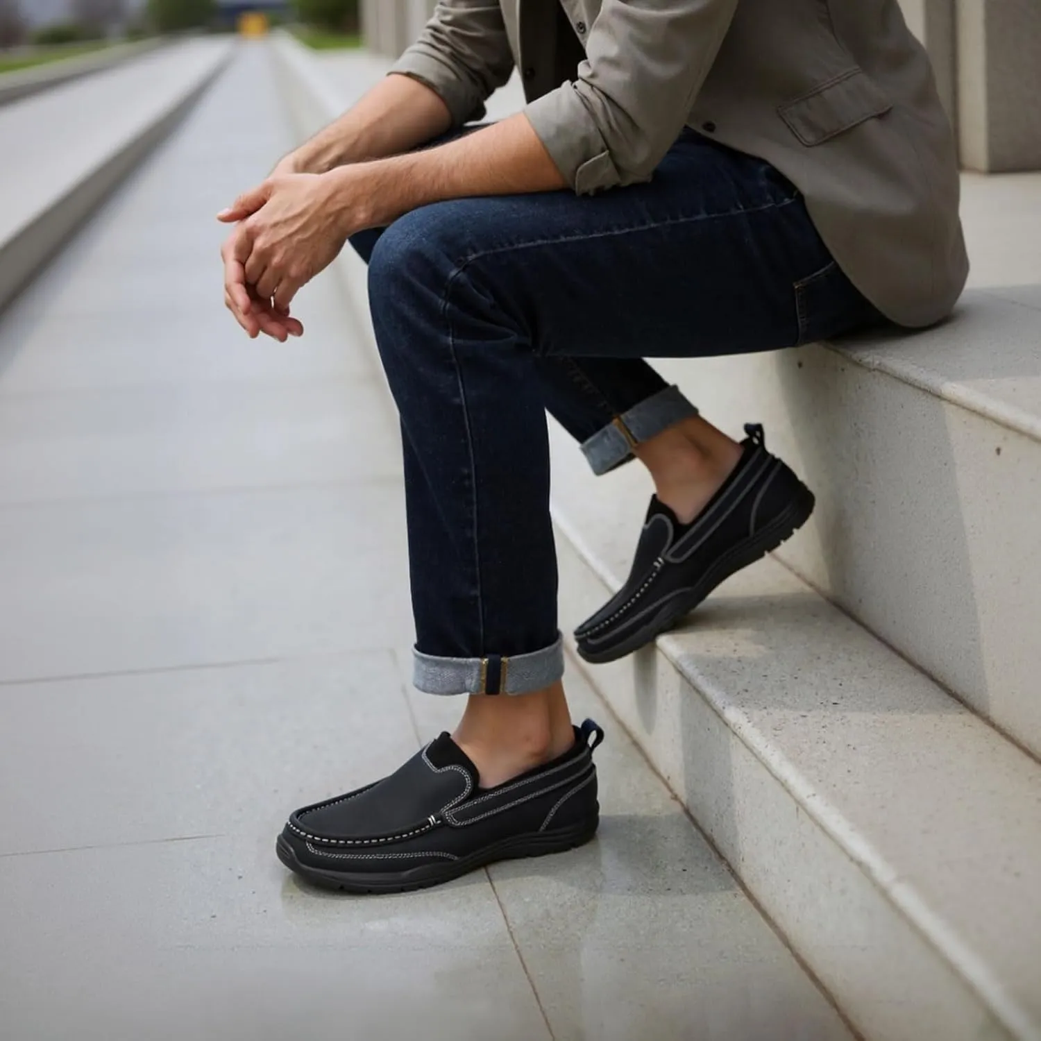 Mens Slip On Loafers Casual Hands Free Slip in Shoes Step in Walking Leather Shoes for Men with Breathable Comfort