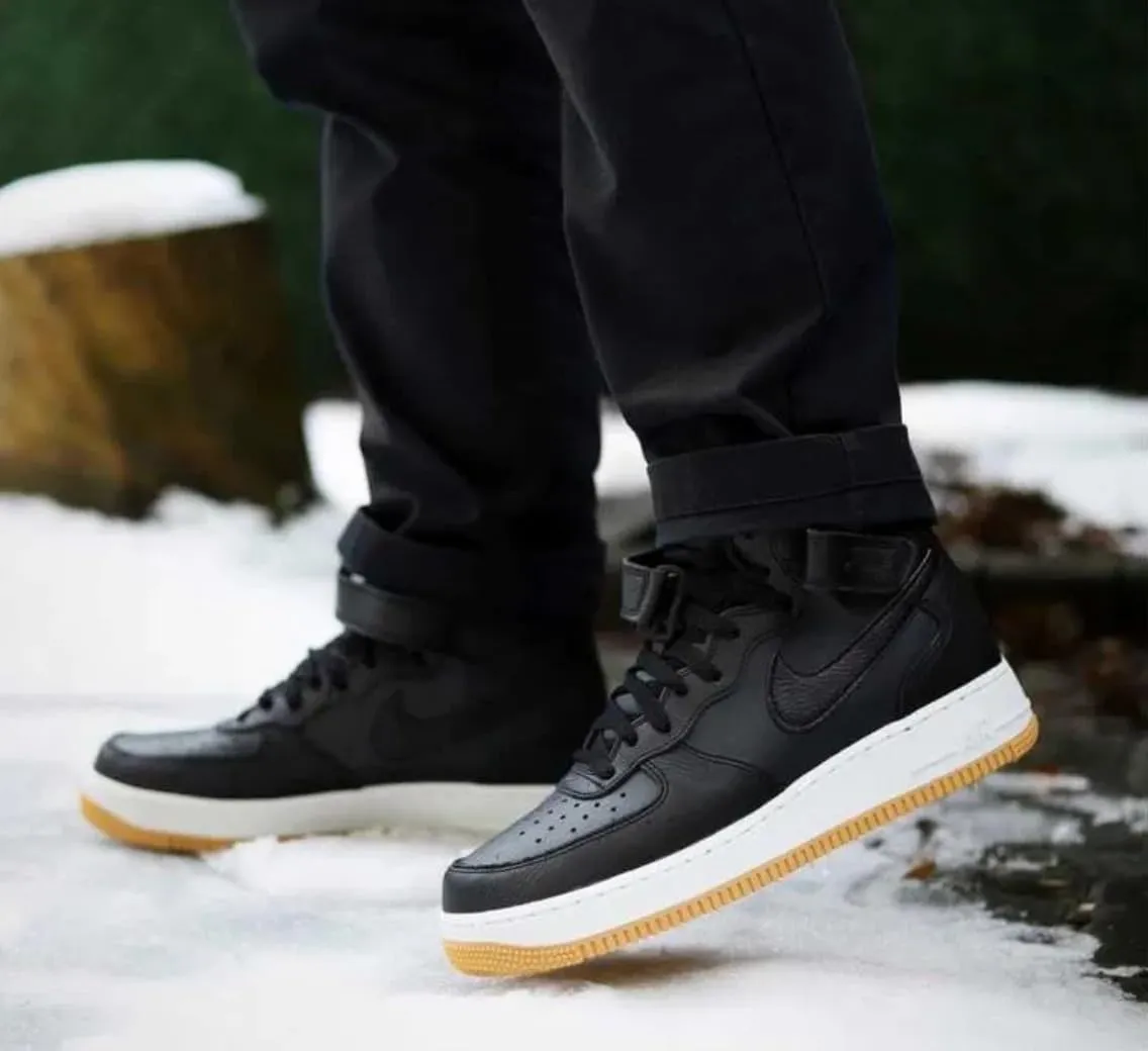 Nike Men's Low-Top Sneaker