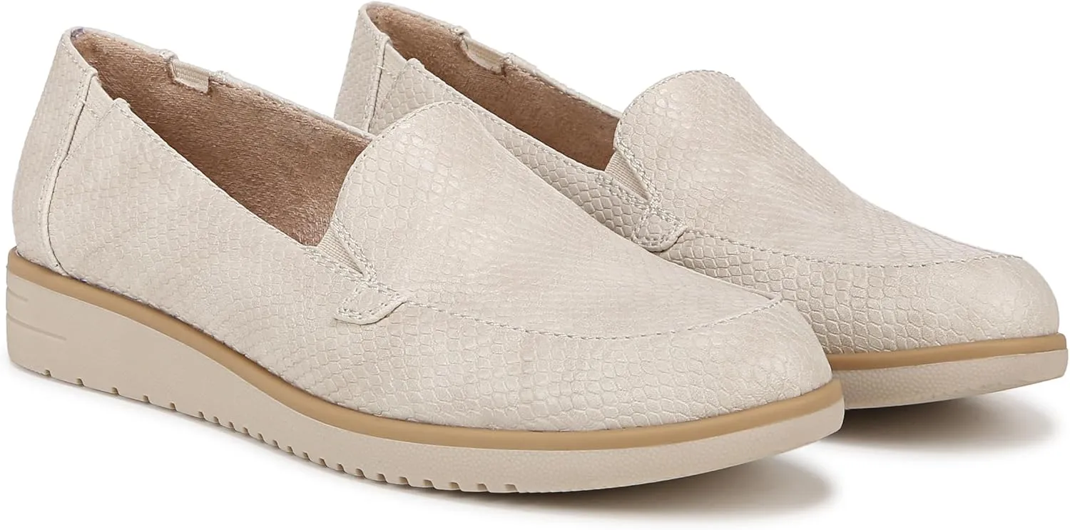 SOUL Naturalizer Women's Classic Loafer
