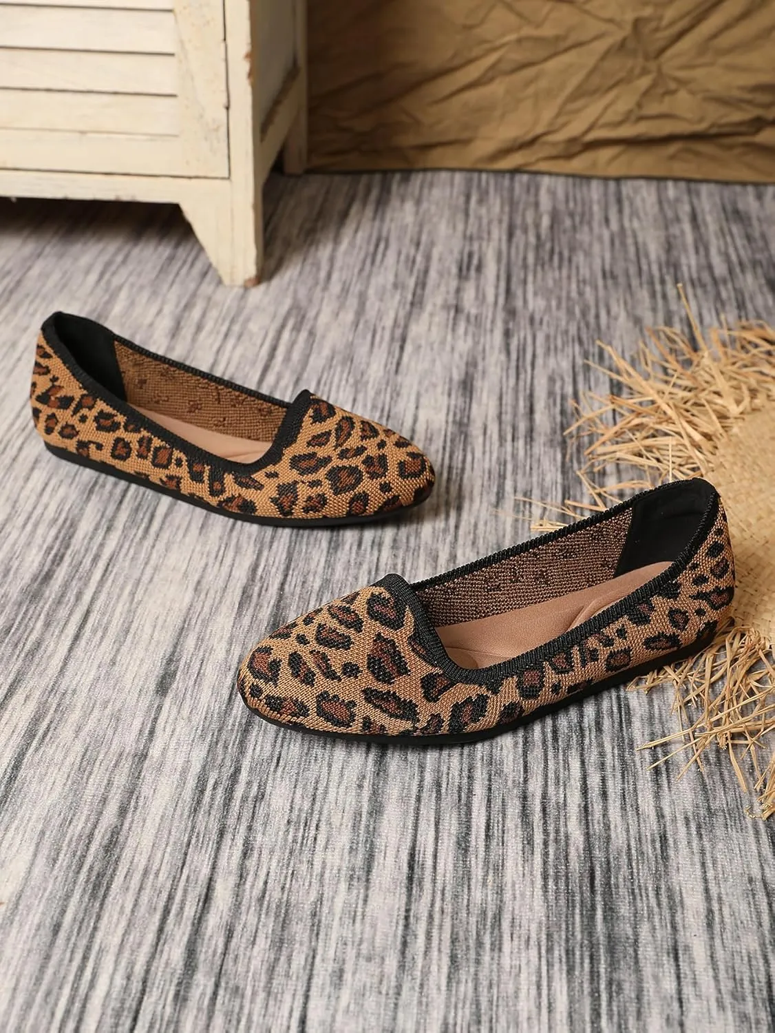 Women's Closed Round Toe Knit Ballet Flats Leopard Print Knitted Flat Shoes for Women Comfortable Work Slip On Flats Office Daily Casual Shoes