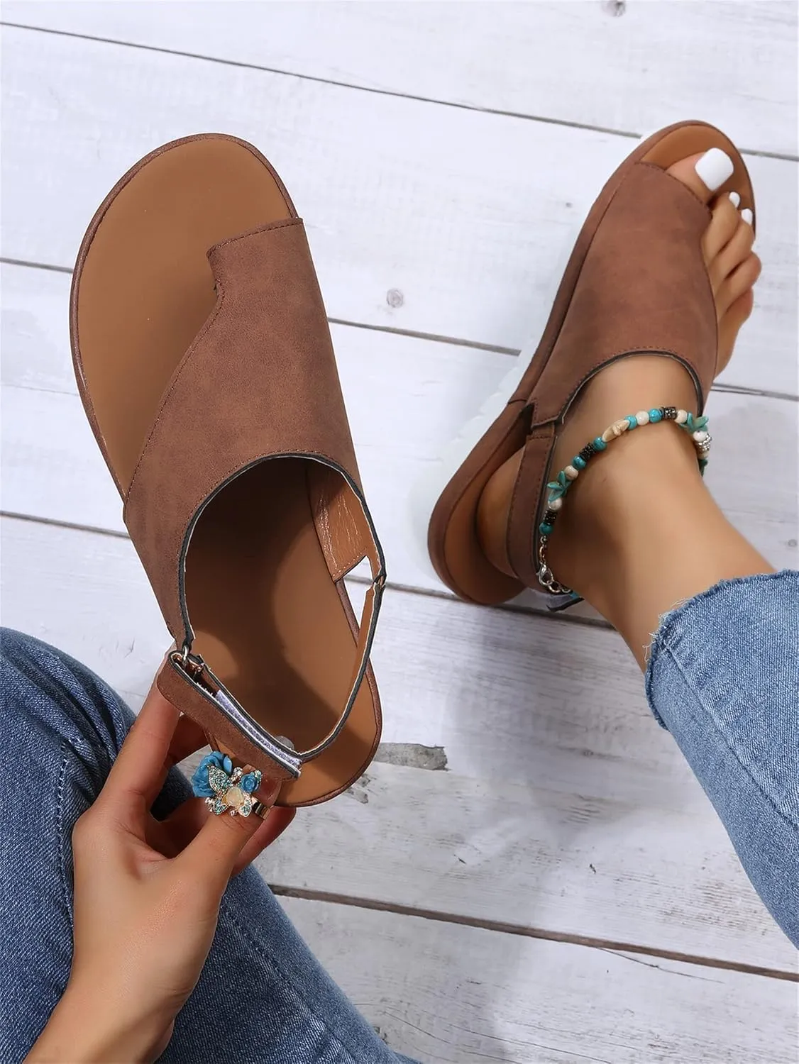 Women's Orthopedic Bunion Corrector Sandals Big Toe Correction PU Leather Shoes Comfy Casual Flat Sole Summer Outdoor Hiking Walking Beach Sandals,Black,EU41/US9